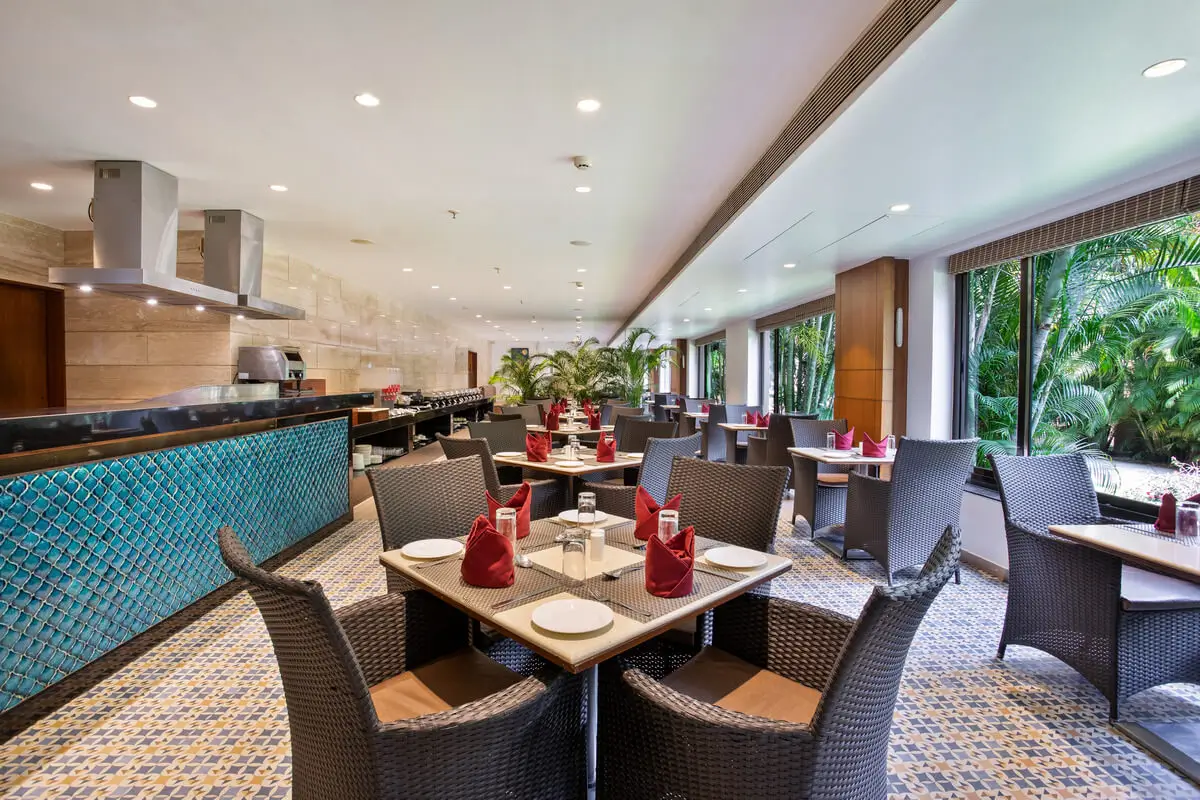 best restaurants in Candolim